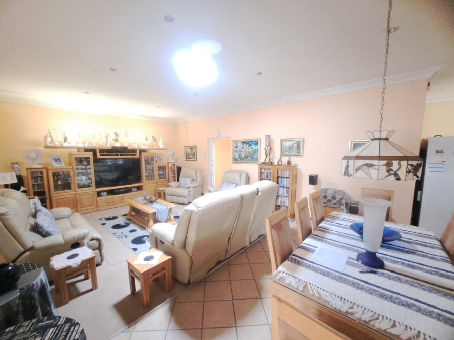 3 Bedroom Property for Sale in Protea Park North West